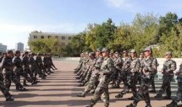 軍訓最新爆料文案短句,揭秘最新爆料背后的青春熱血