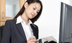 杭州某白領爆料新聞視頻,揭秘職場生存真相與困境