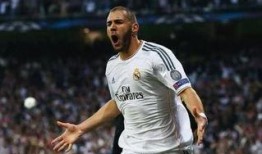 烏克蘭足壇爆料新聞網(wǎng)站,獨(dú)家揭秘足壇幕后風(fēng)云