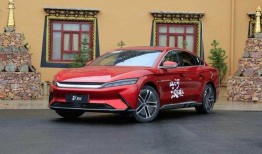 比亞迪最新信息爆料車主,車主揭秘全新車型性能與亮點